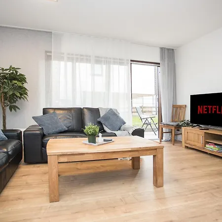 Апартаменты Deluxe For 5 - 2 Bedrooms - Free Private Parking - 5 Min To Slopes - Terrace Винтерберг