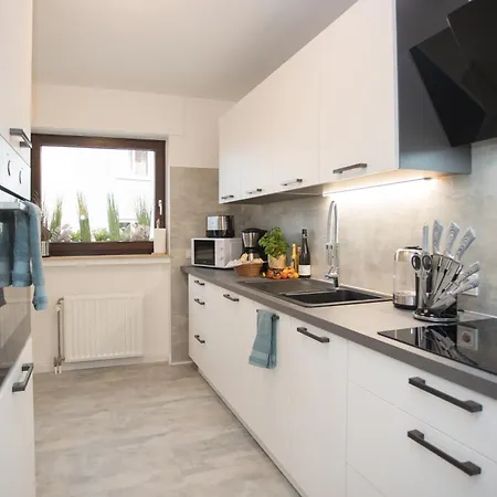Deluxe - 2 Bedrooms - Free Parking - 5 Min To Slopes *