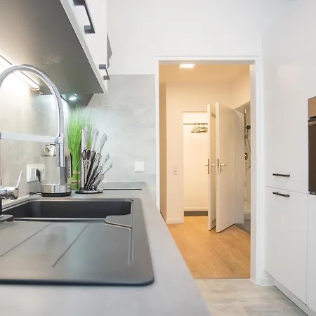 Deluxe - 2 Bedrooms - Free Parking - 5 Min To Slopes