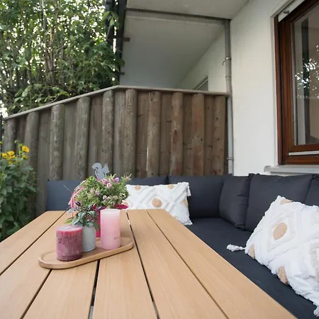 Deluxe For 5 - 2 Bedrooms - Free Private Parking - 5 Min To Slopes - Terrace Апартаменты Винтерберг
