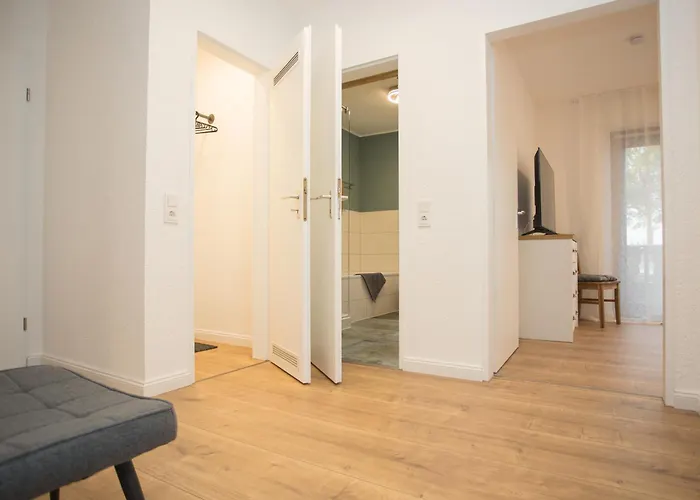 Lägenhet Deluxe For 5 - 2 Bedrooms - Free Private Parking - 5 Min To Slopes - Terrace