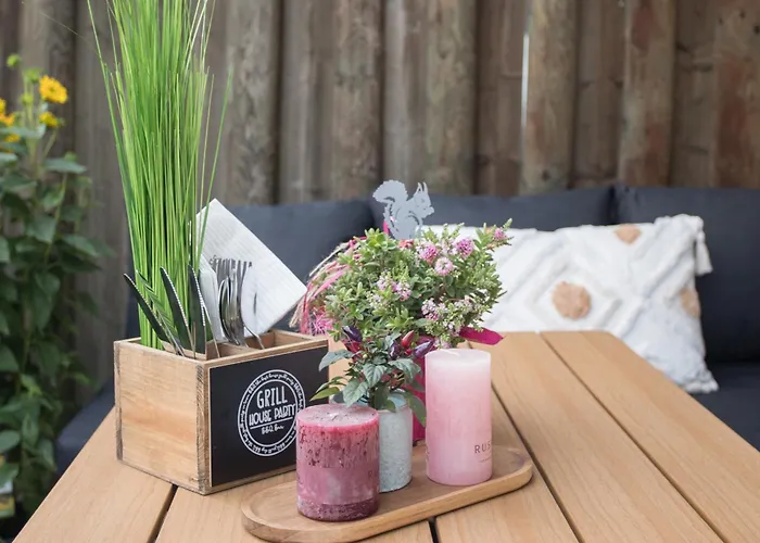 Deluxe For 5 - 2 Bedrooms - Free Private Parking - 5 Min To Slopes - Terrace Lägenhet *