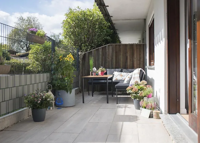 Deluxe For 5 - 2 Bedrooms - Free Private Parking - 5 Min To Slopes - Terrace Winterberg